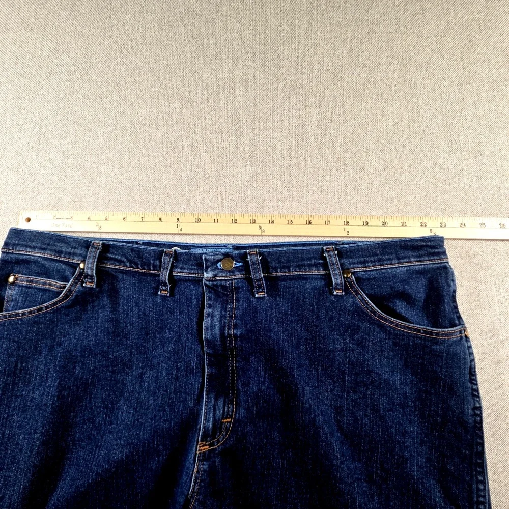 Wrangler Cowboy Cut Dark Wash Jeans Men's‎ 47 x 30 Regular Fit Western Rodeo